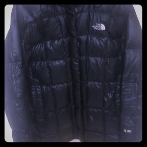 North Face puffy jacket/Small/black/extra warm